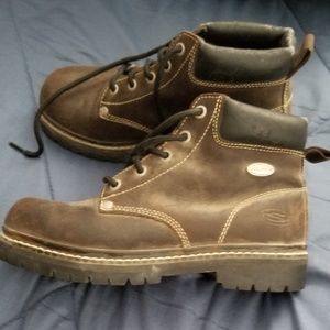 Skecher boots